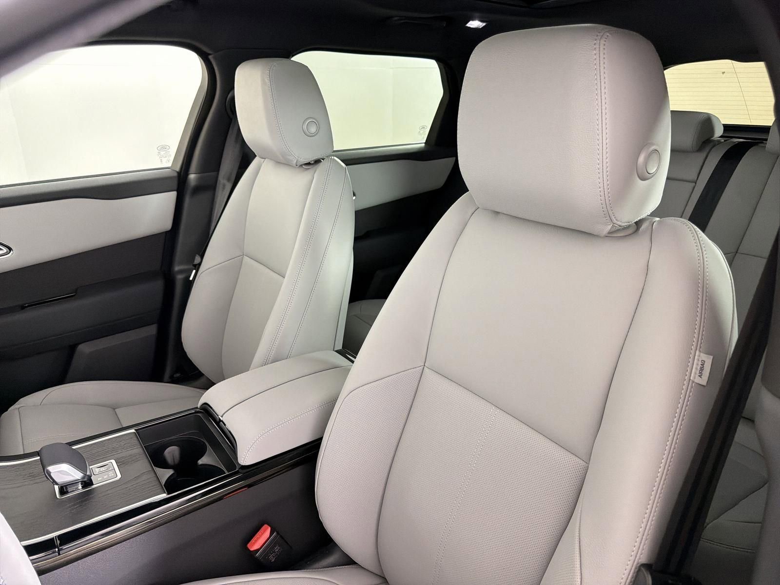 New 2026 Land Rover Range Rover Velar S image 25