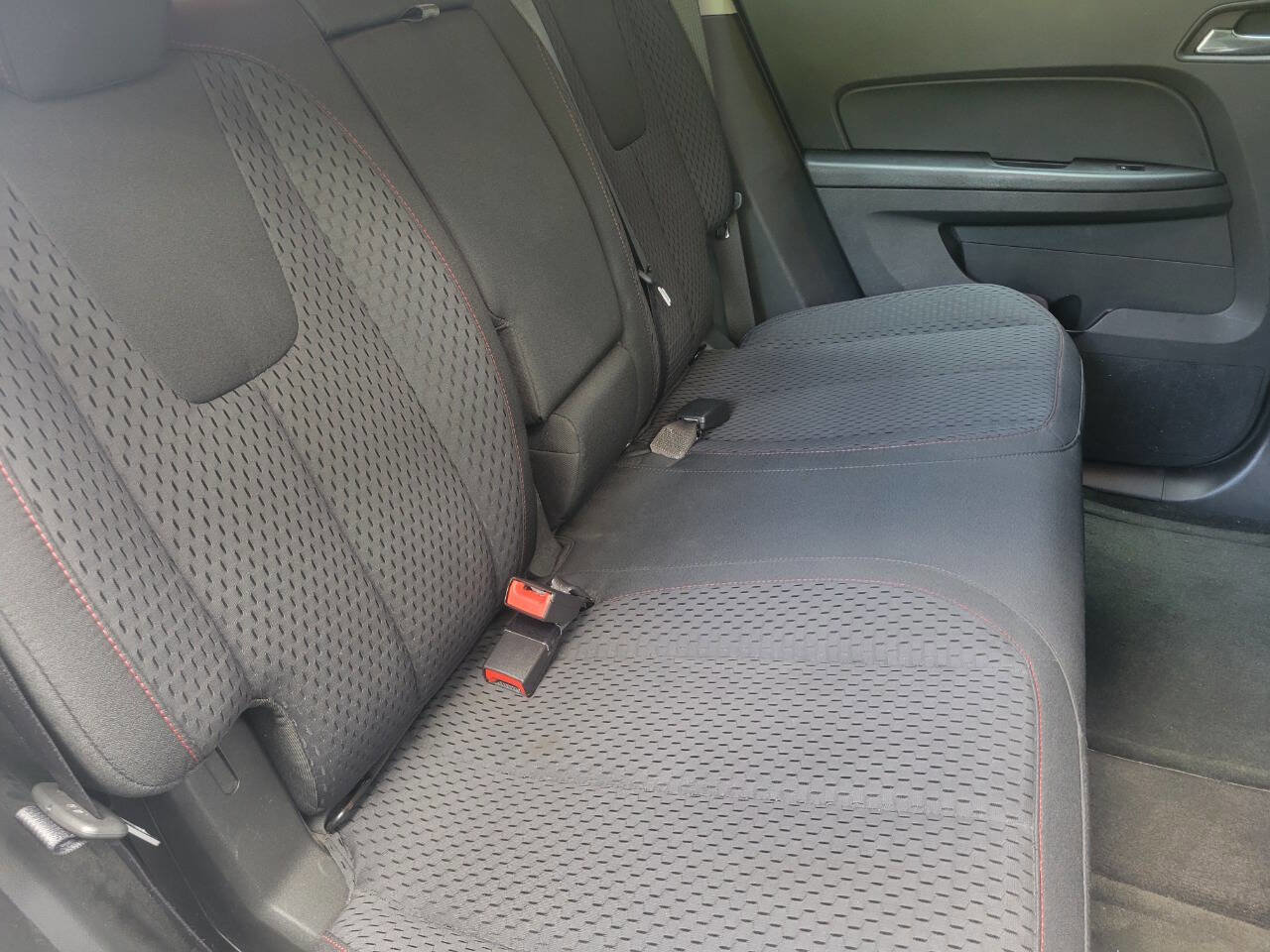 Used 2013 Chevrolet Equinox LS image 11