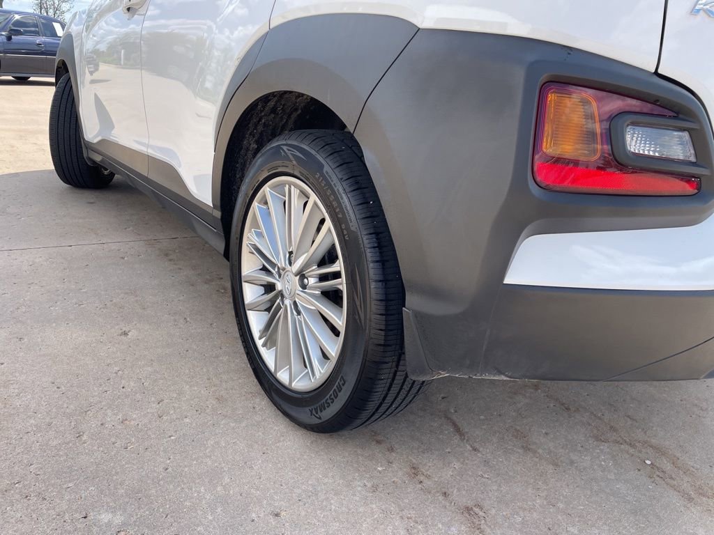 Used 2021 Hyundai Kona SEL Plus FWD image 18