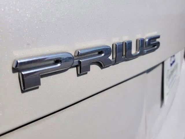 Used 2013 Toyota Prius One image 10