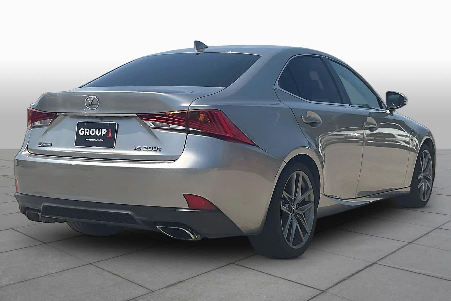 Used 2017 Lexus IS 200t F Sport w/ F Sport Package RWD image 21