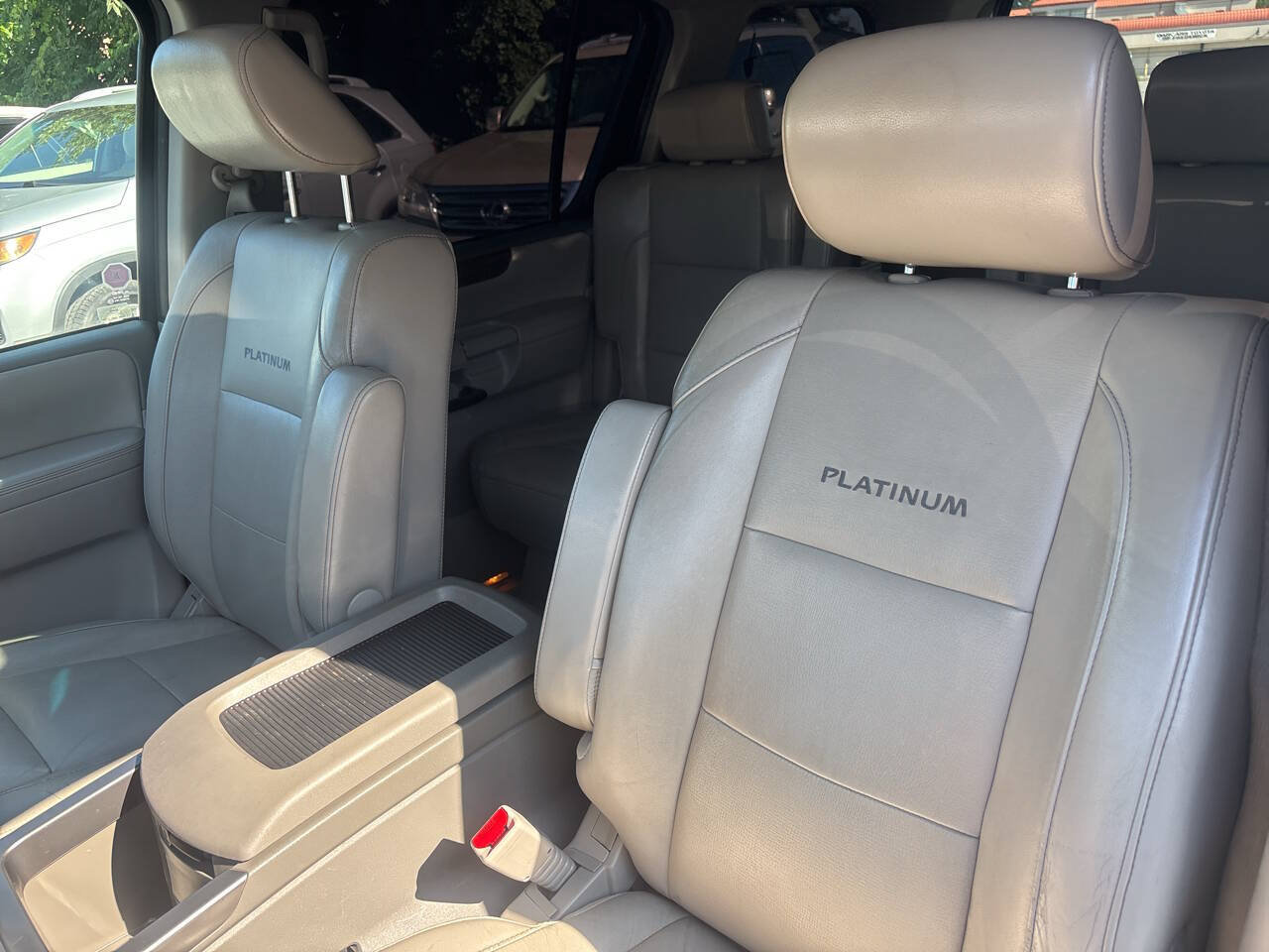 Used 2010 Nissan Armada SE AWD/4WD image 20