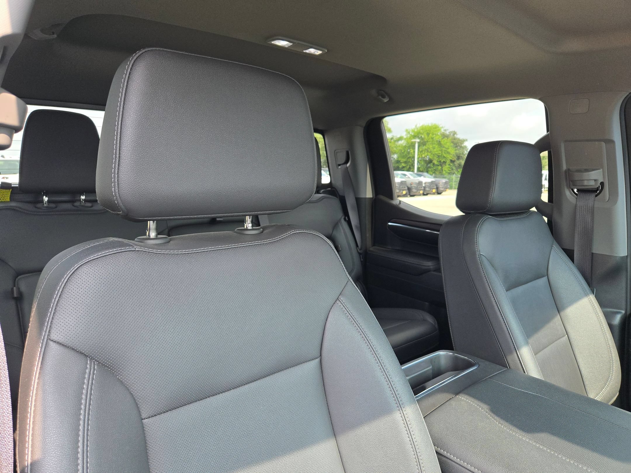 Used 2024 GMC Sierra 1500 SLT RWD image 30