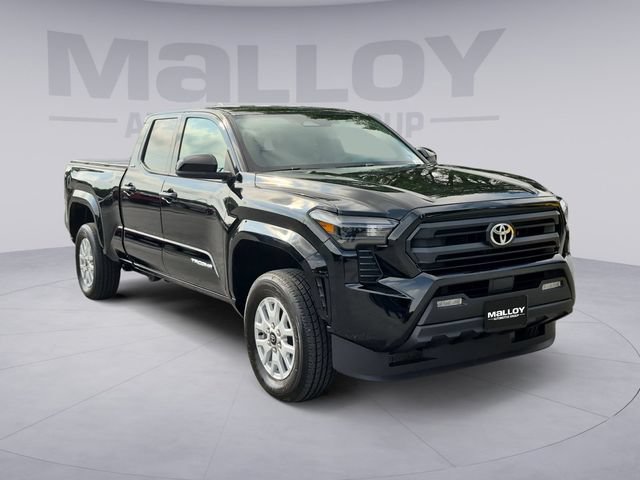 Used 2025 Toyota Tacoma SR5 AWD/4WD image 7