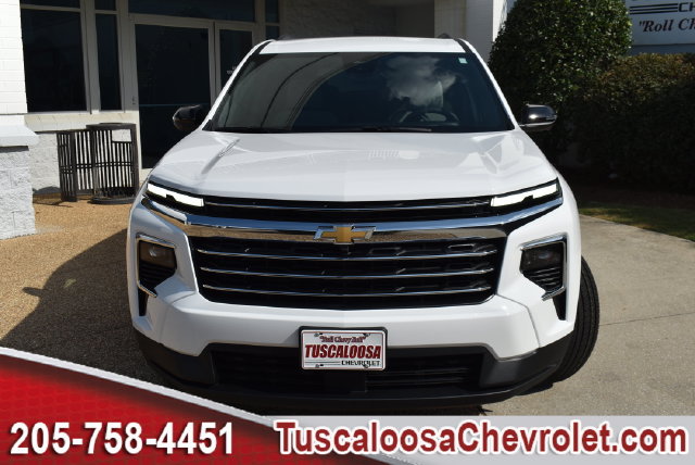 New 2027 Chevrolet Traverse LT w/ Driver Confidence Package FWD image 4