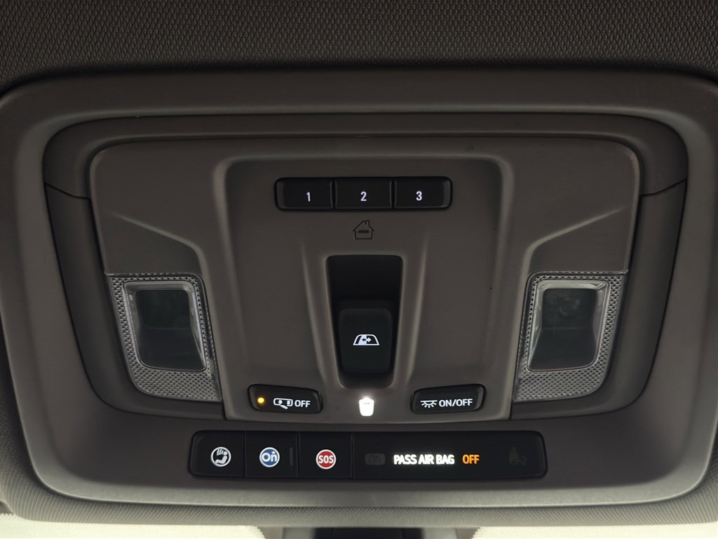 Used 2020 Chevrolet Silverado 1500 RST image 27