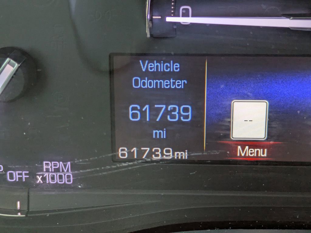 Used 2017 Cadillac XT5 Luxury w/ Driver Awareness Package image 28