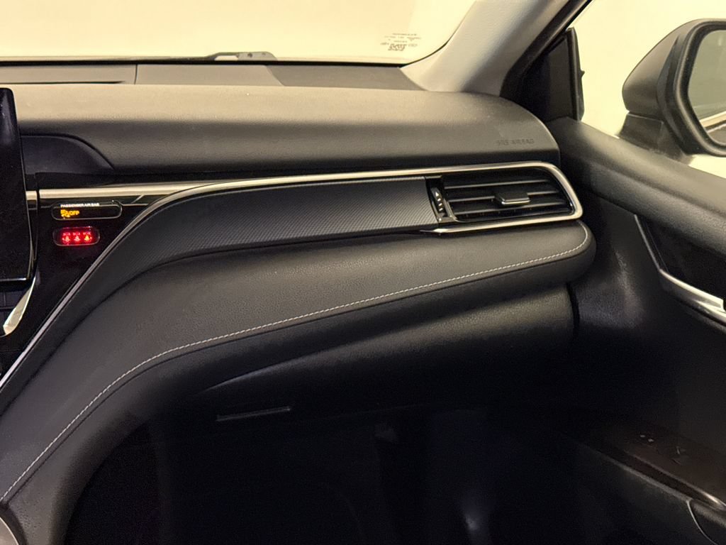 Used 2023 Toyota Camry SE FWD image 14