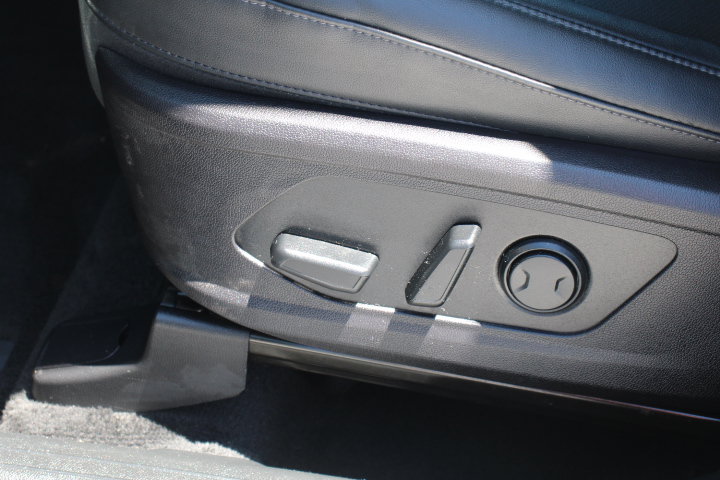 Used 2022 Kia Sorento SX FWD image 11
