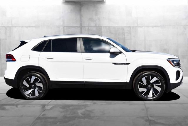 Certified 2024 Volkswagen Atlas Cross Sport SE image 5