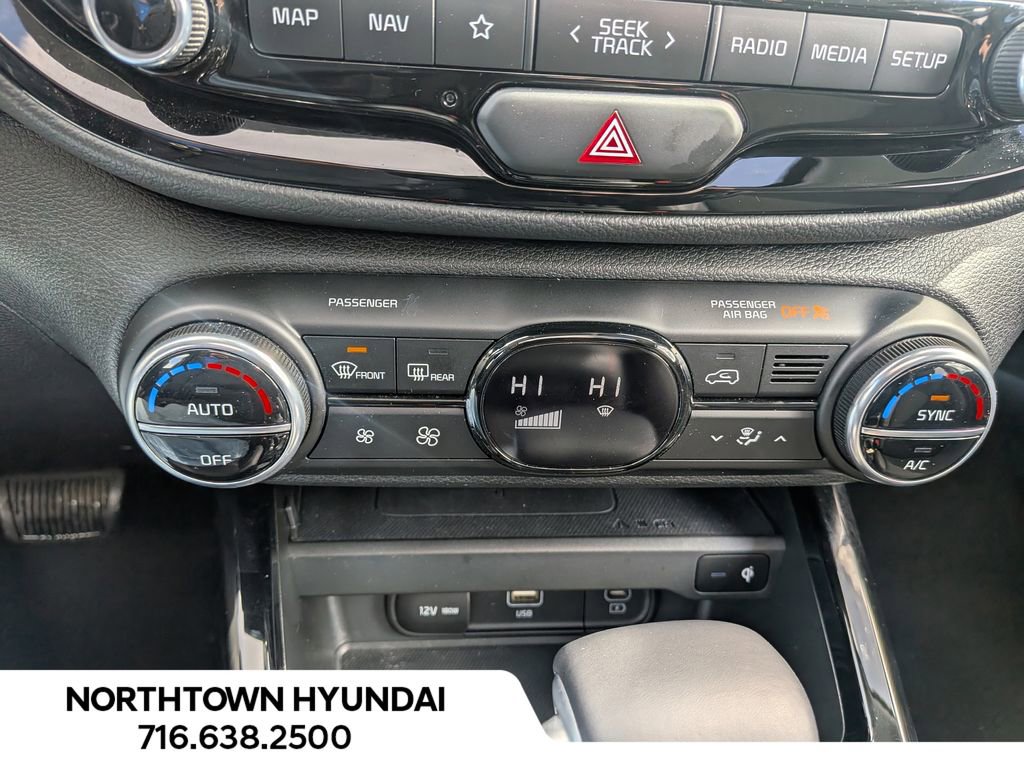 Used 2023 Kia Soul GT-Line image 19