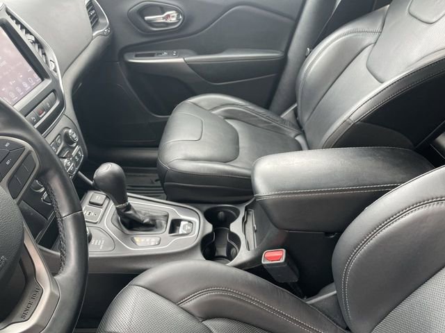 Used 2021 Jeep Cherokee Latitude Lux w/ Comfort/Convenience Group image 20