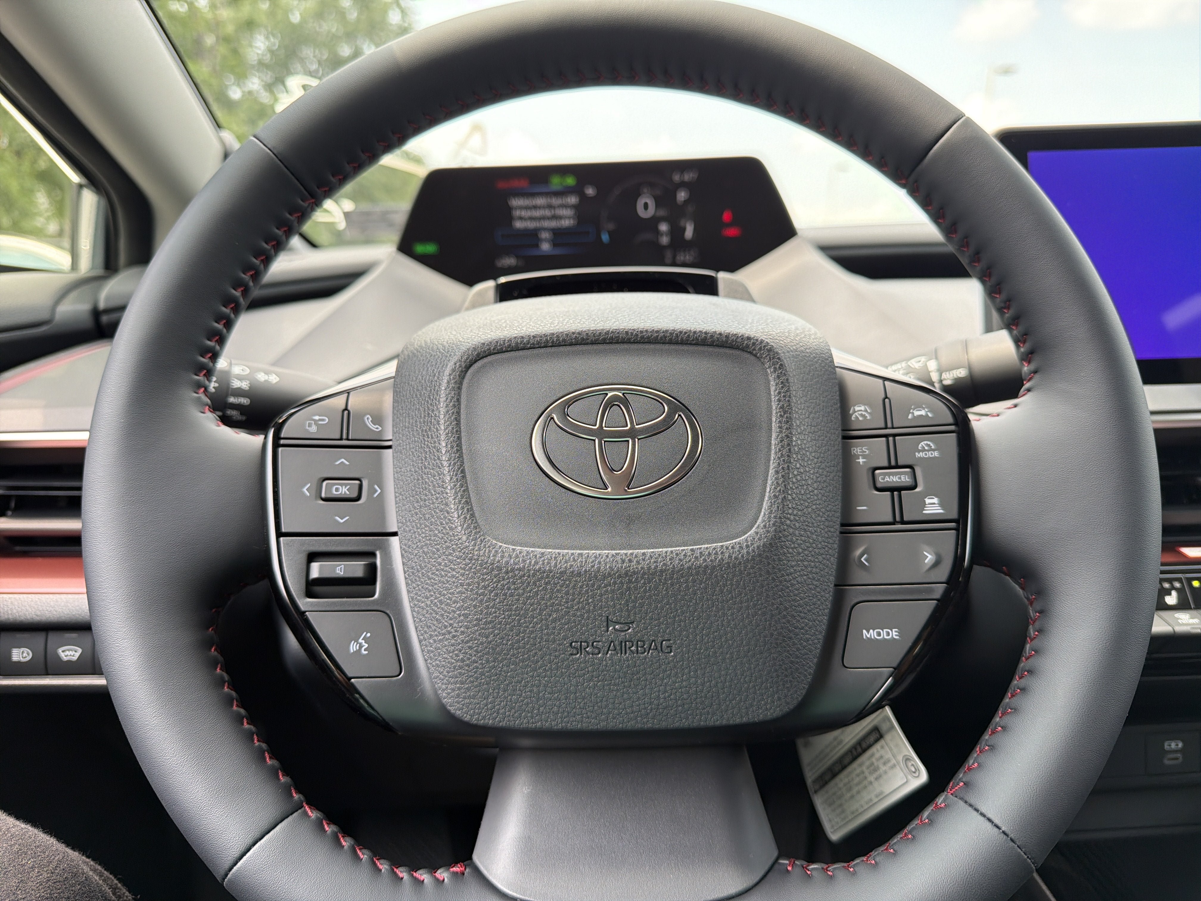 New 2026 Toyota Prius Plug-In Hybrid FWD image 15