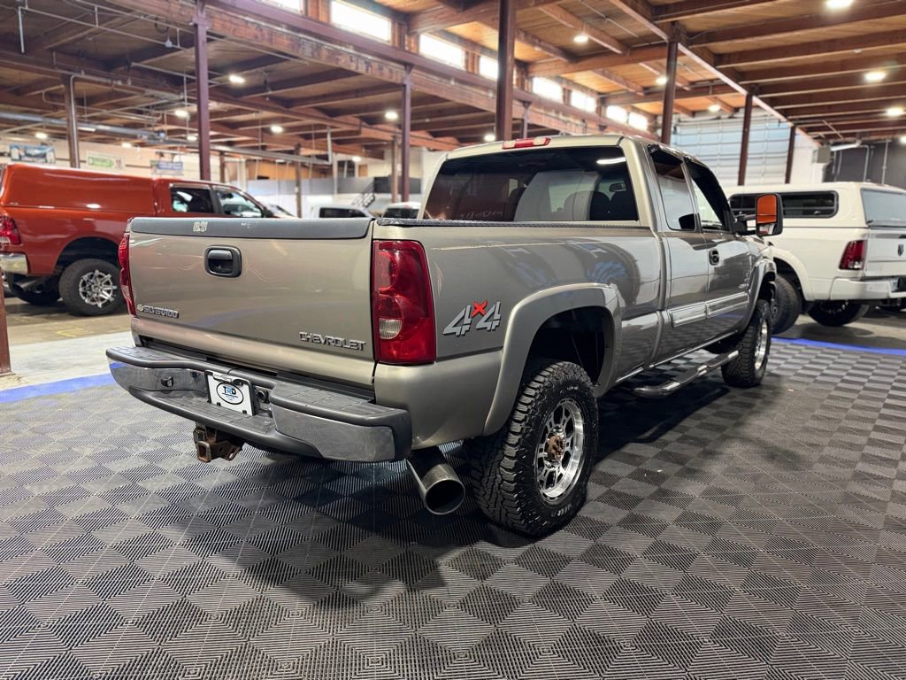 Used 2003 Chevrolet Silverado 2500 LS AWD/4WD image 5
