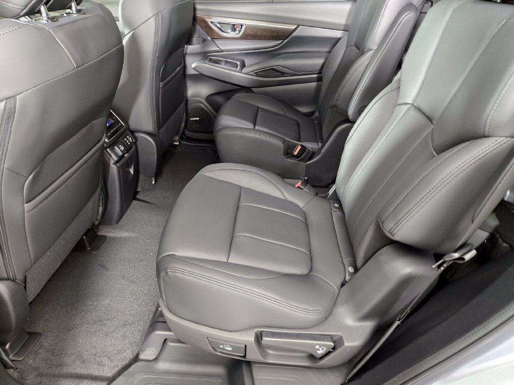 New 2026 Subaru Ascent Touring AWD/4WD image 12