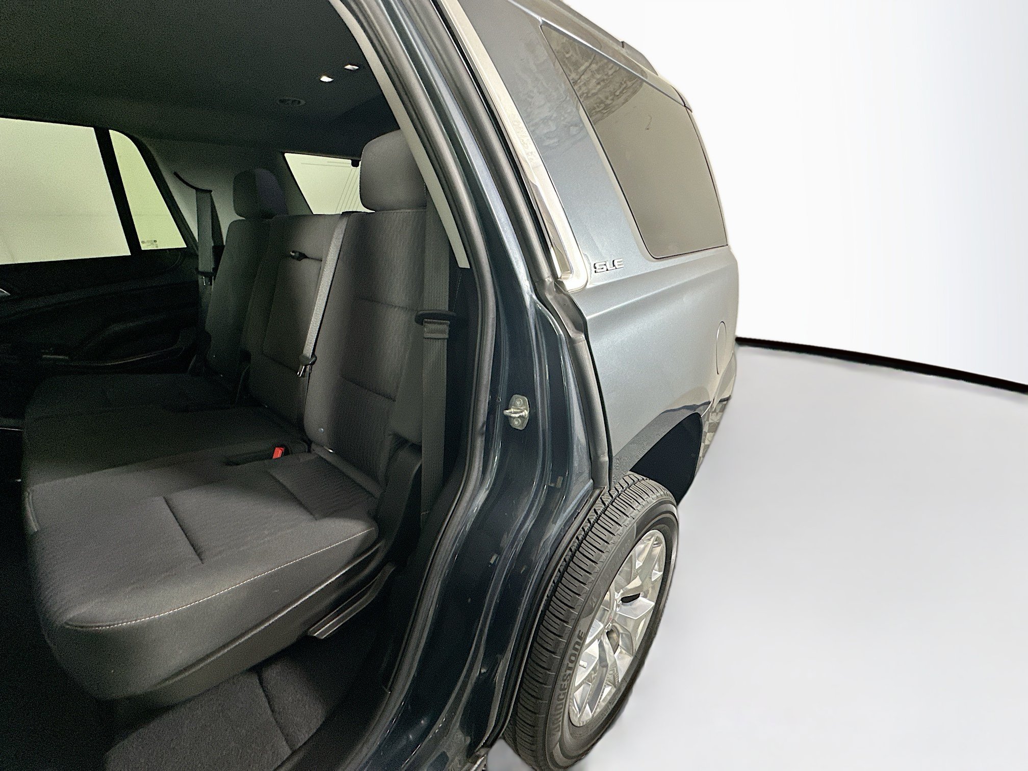 Used 2020 GMC Yukon SLE w/ SLE Value Package RWD image 25
