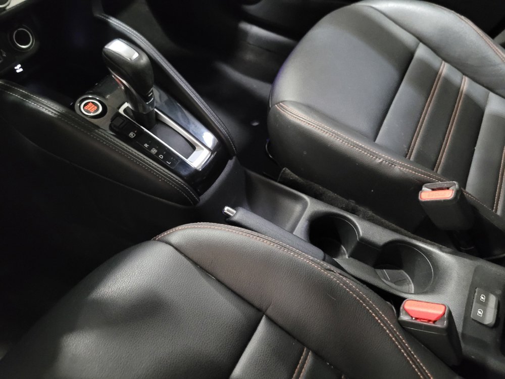 Used 2019 Nissan Kicks SR w/ SR Premium Package FWD image 26