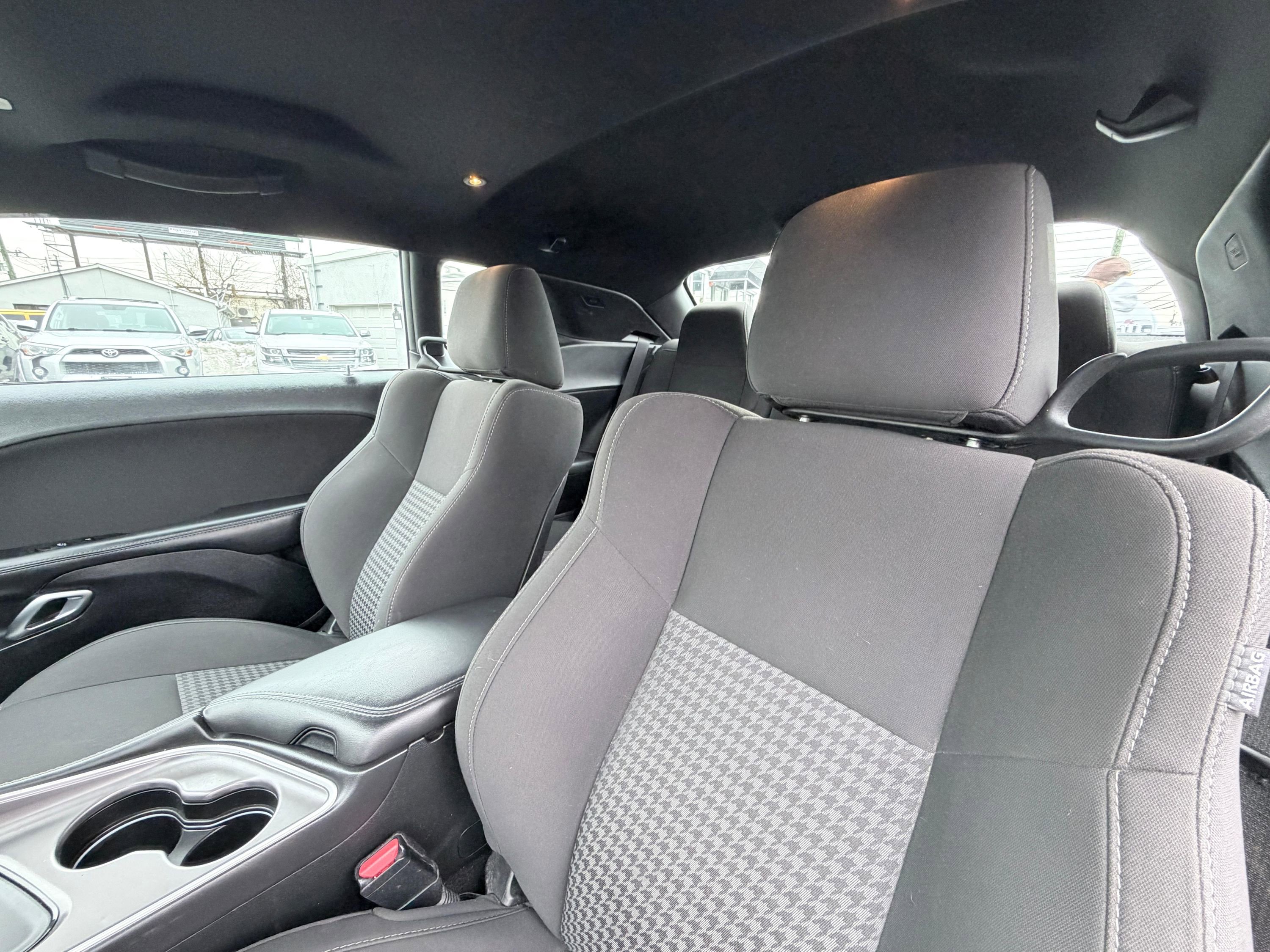 Used 2020 Dodge Challenger GT w/ Blacktop Package AWD/4WD image 18