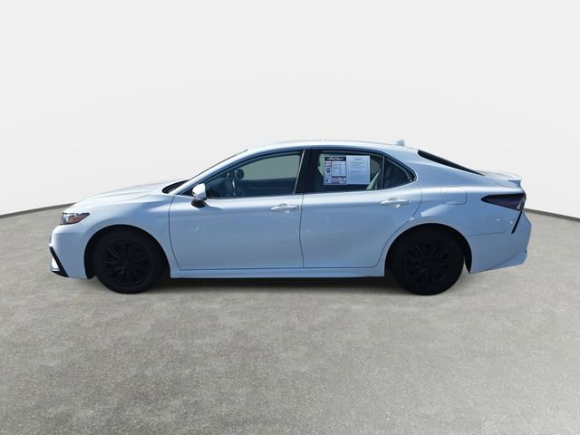 Used 2023 Toyota Camry SE image 8