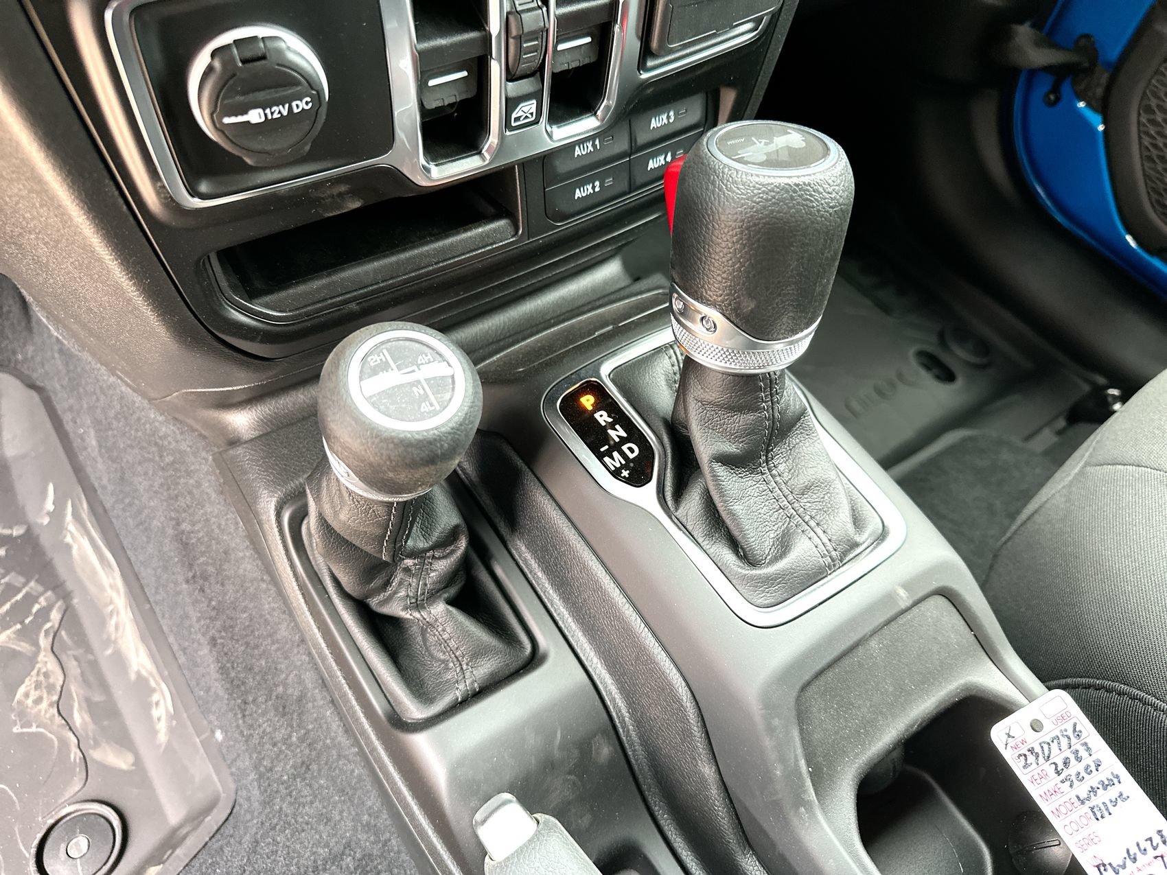 New 2023 Jeep Wrangler Unlimited w/ Sun & Screen Package AWD/4WD image 20