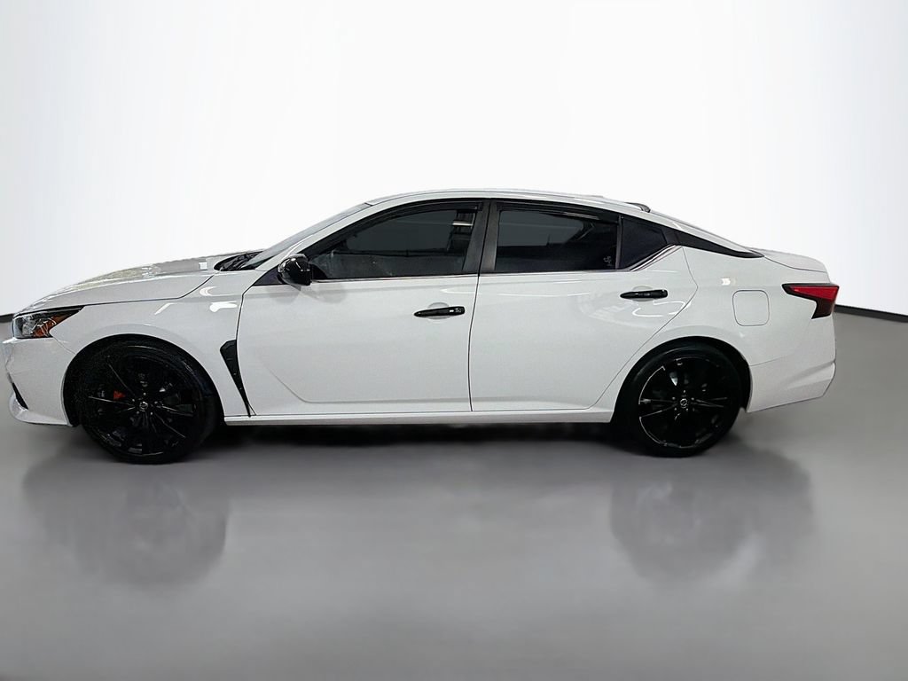 Used 2019 Nissan Altima 2.5 SR FWD image 6