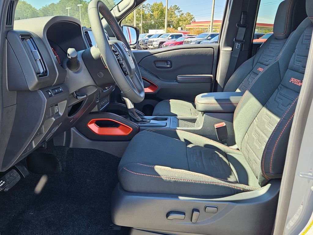 New 2026 Nissan Frontier Pro-X w/ Pro-X Convenience Package image 3