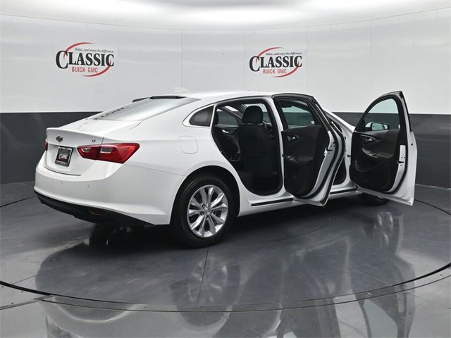 Used 2024 Chevrolet Malibu LT image 33