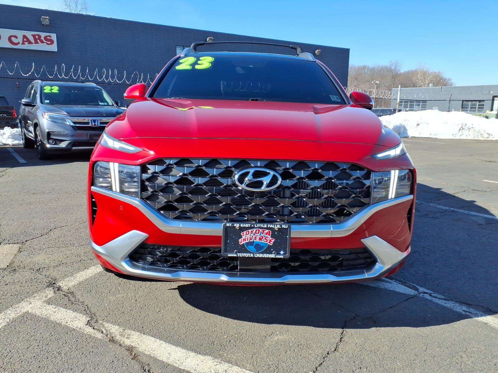 Used 2023 Hyundai Santa Fe Calligraphy image 2