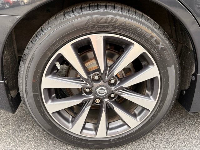 Used 2016 Nissan Altima 2.5 SL w/ 2.5 Technology Package FWD image 29