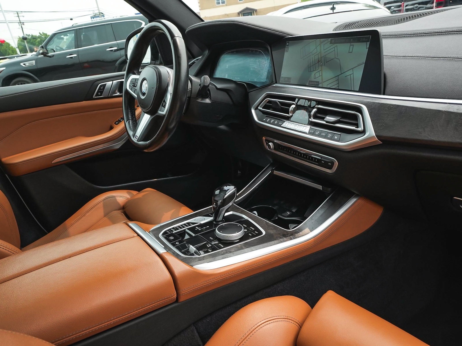 Used 2022 BMW X5 xDrive40i w/ M Sport Package AWD/4WD image 45