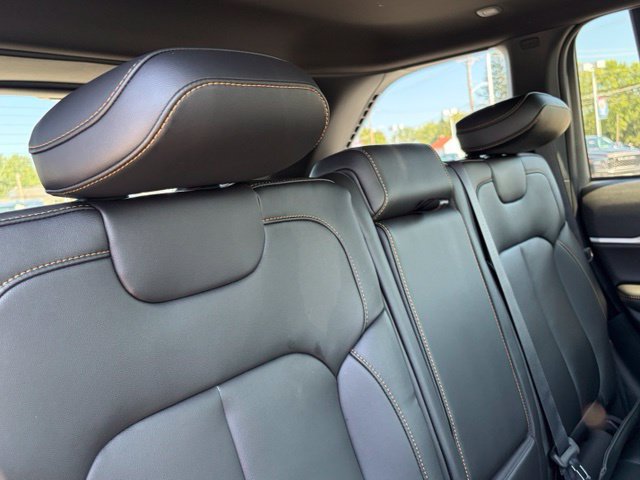 New 2026 Jeep Grand Cherokee Limited AWD/4WD image 32