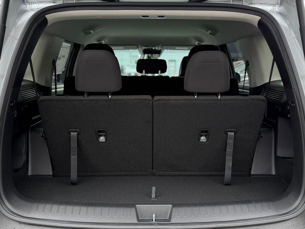 New 2026 Hyundai Santa Fe SE image 6