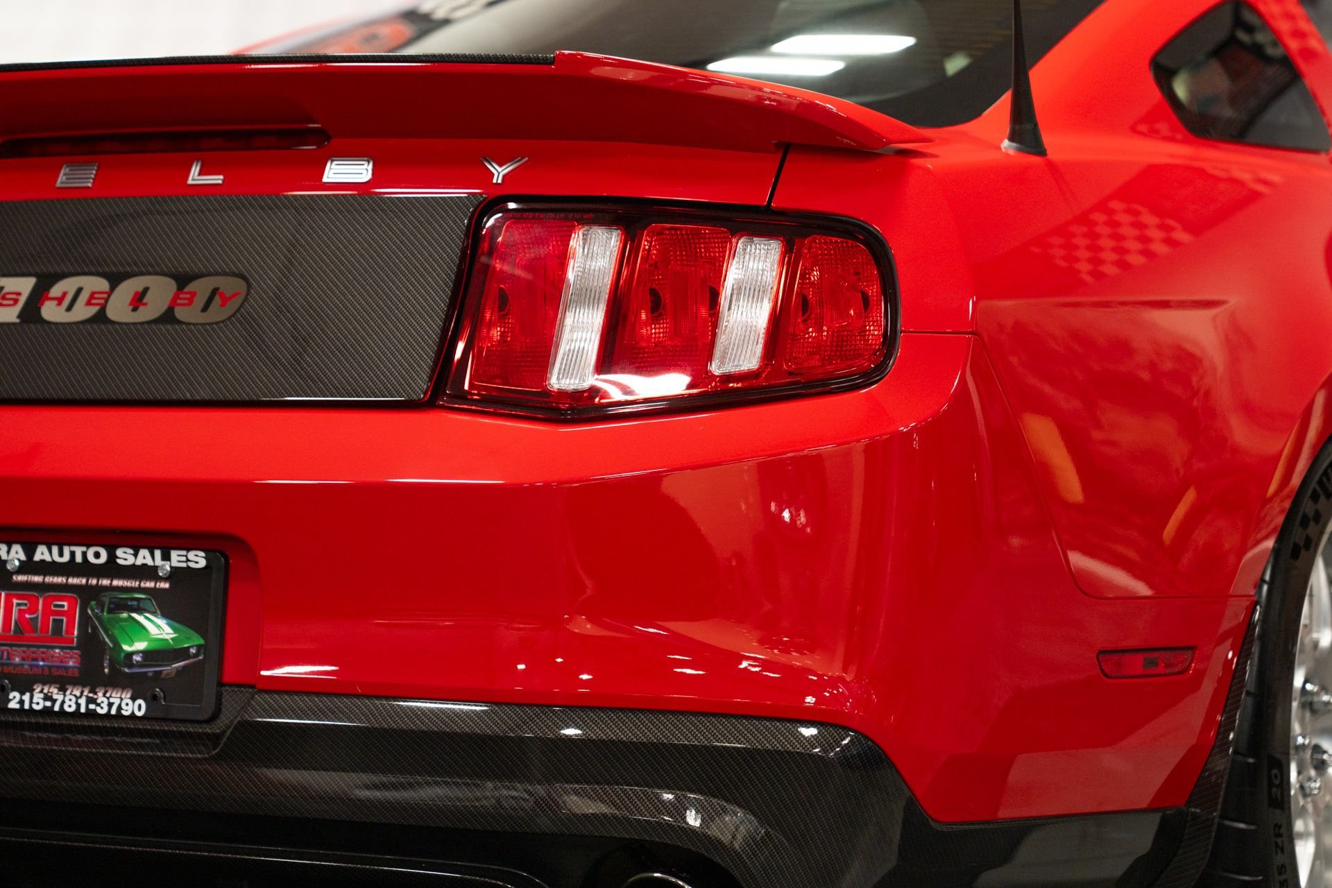 Used 2012 Ford Mustang Shelby GT500 w/ Electronics Pkg RWD image 13