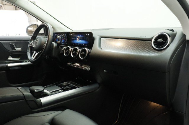 Used 2022 Mercedes-Benz GLA 250 image 21