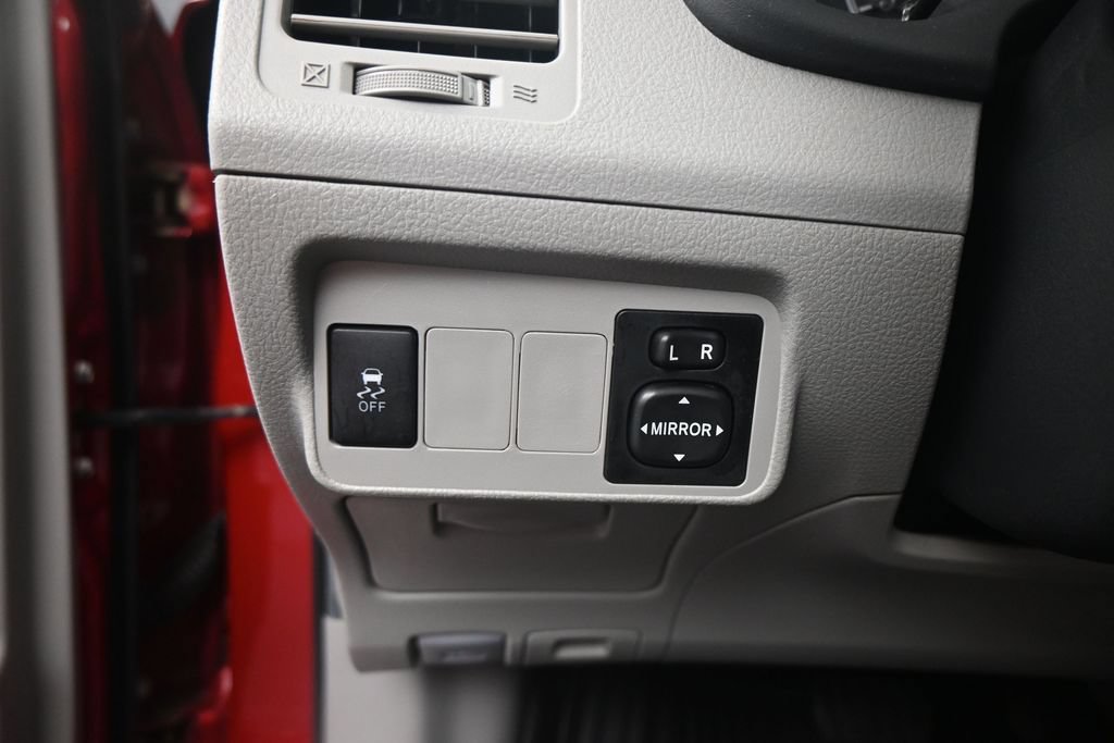 Used 2011 Toyota Corolla LE FWD image 10