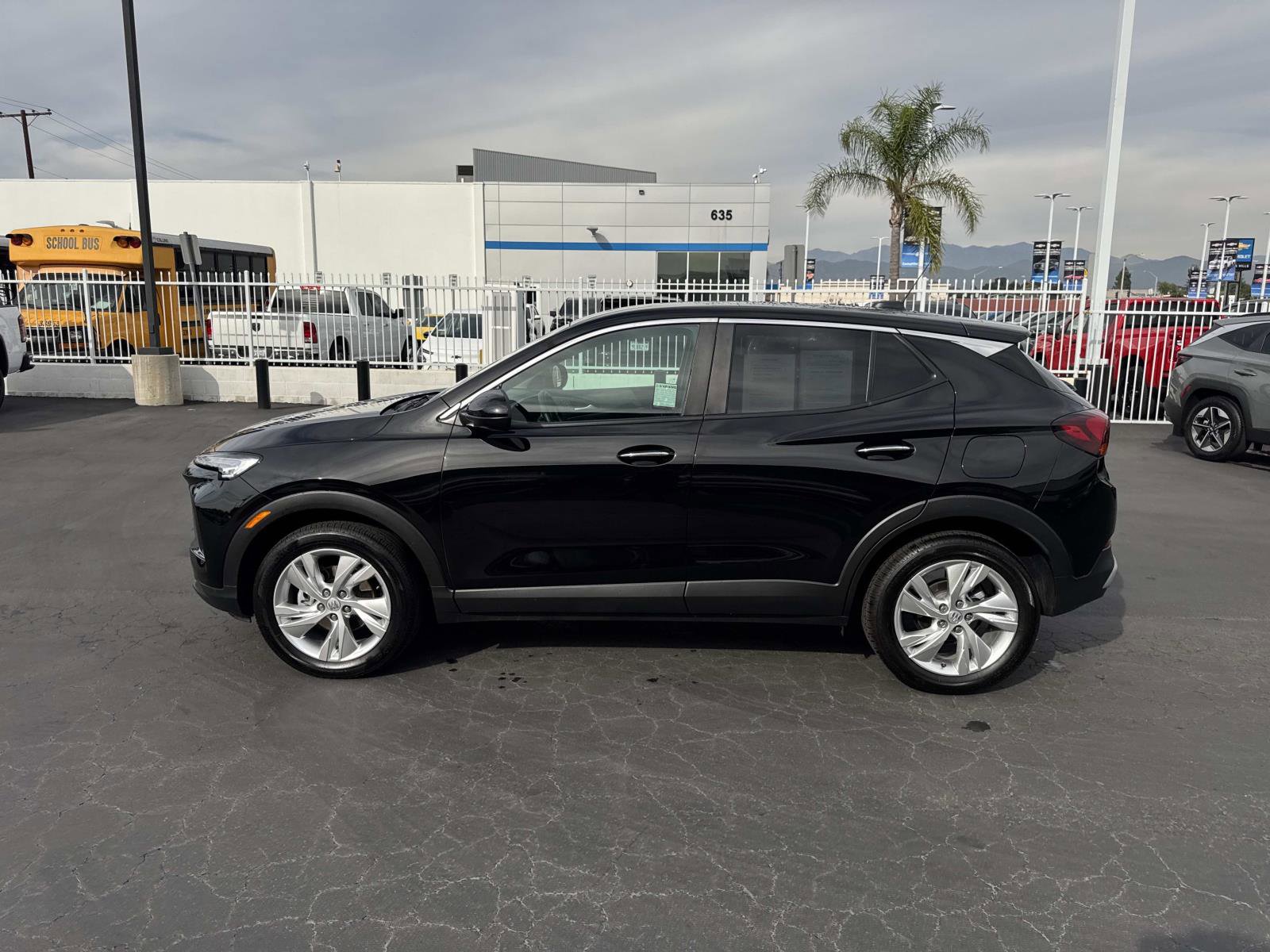 Used 2025 Buick Encore GX Preferred image 8