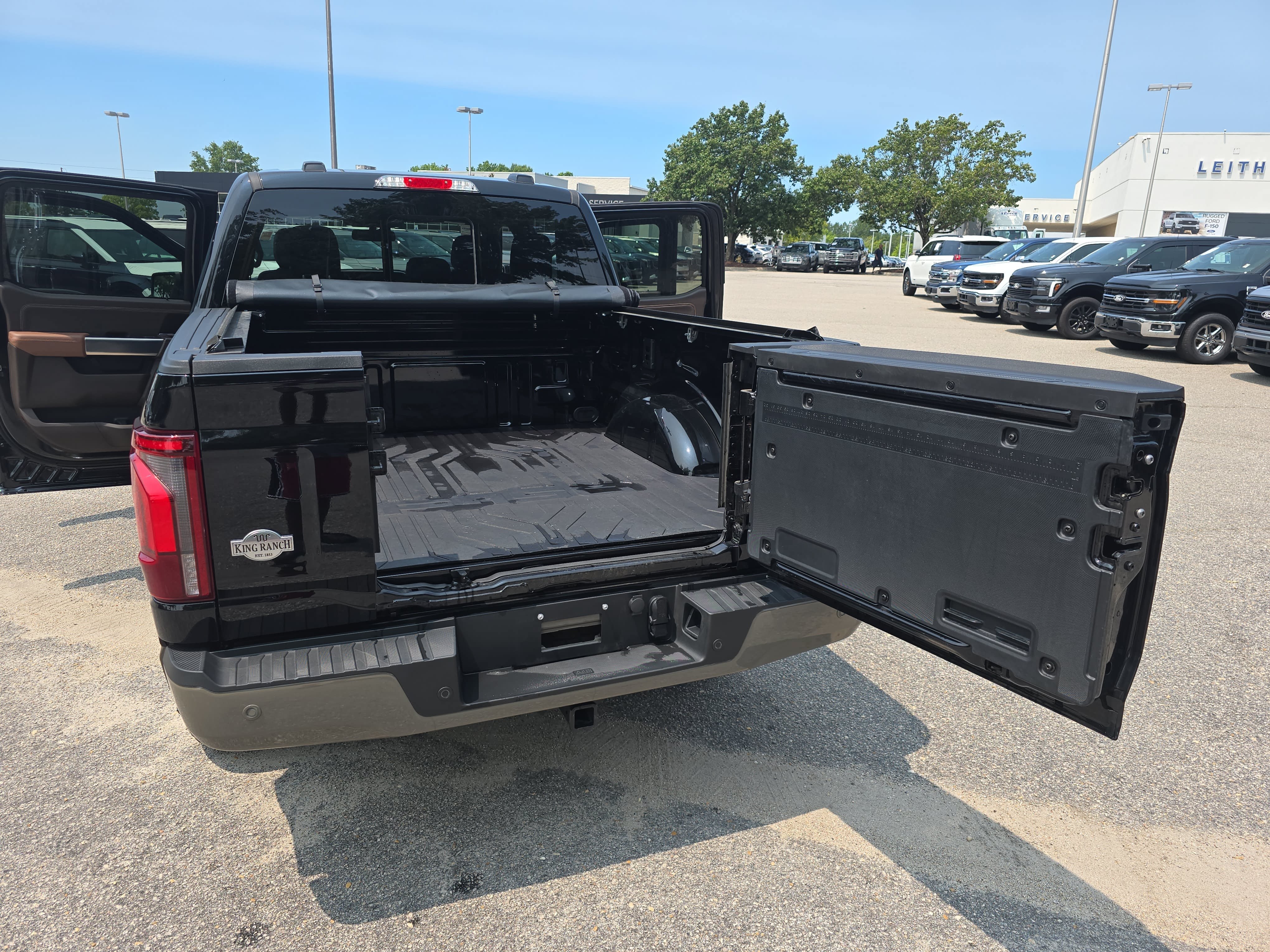 Used 2025 Ford F150 King Ranch AWD/4WD image 16