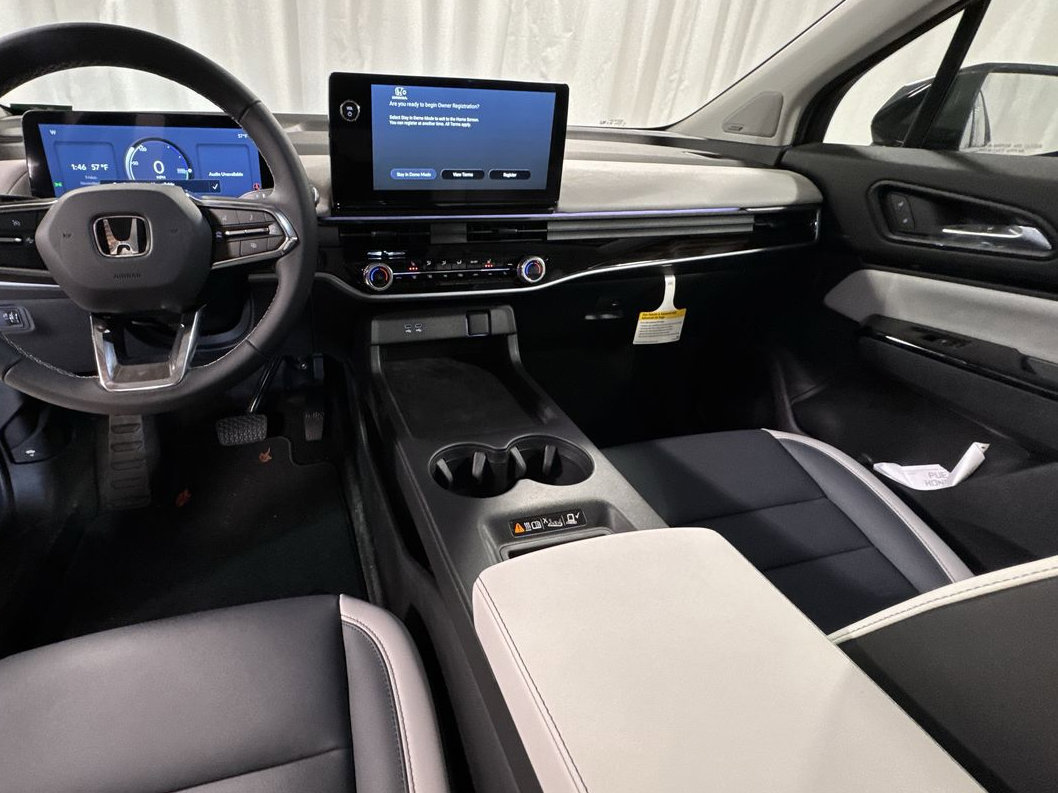 New 2026 Honda Prologue Touring image 3