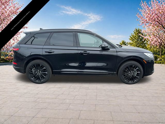 Used 2025 Lincoln Corsair Grand Touring w/ Equipment Group 301A AWD/4WD image 9