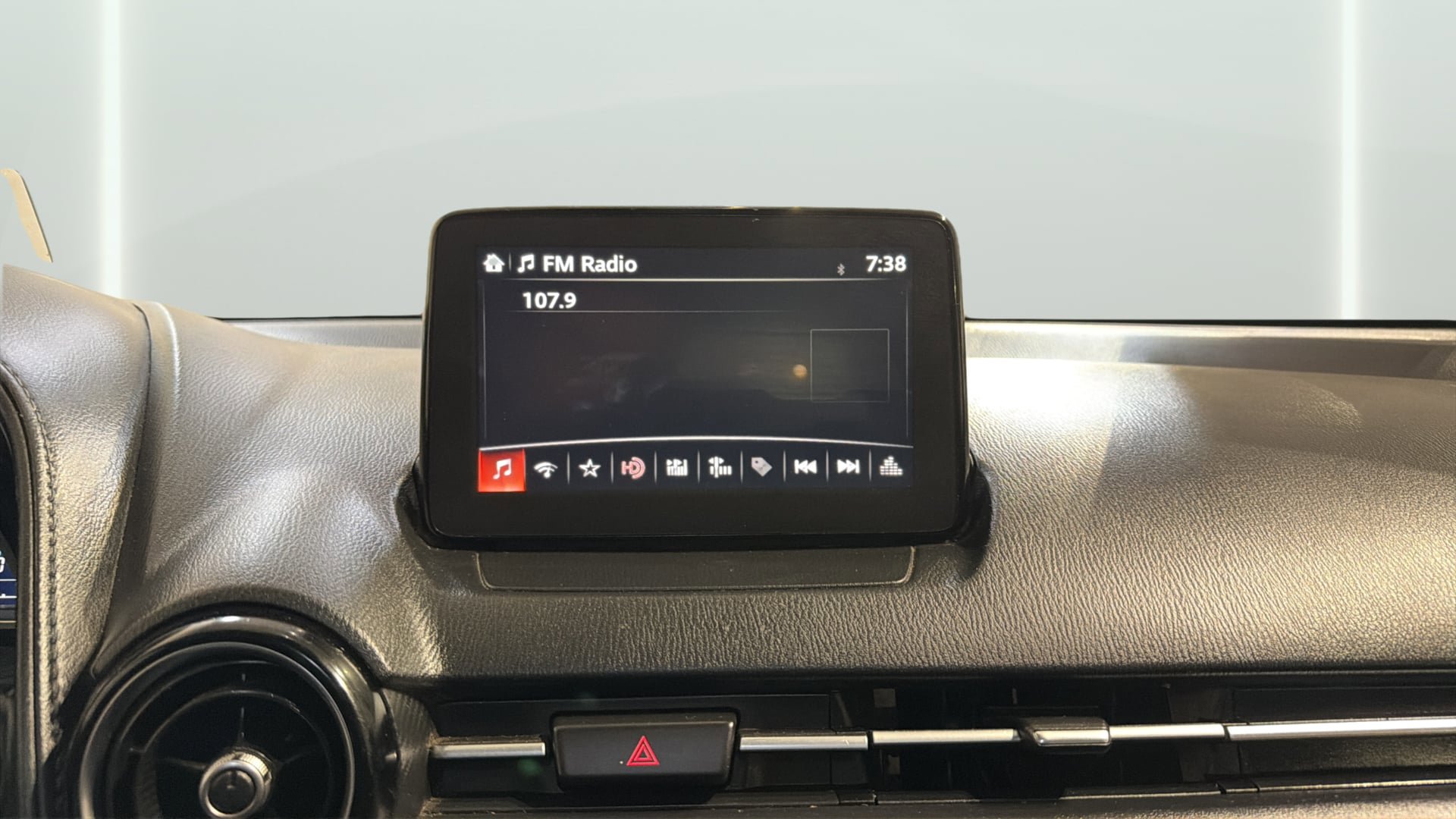 Used 2018 MAZDA CX-3 Grand Touring w/ Premium Package image 25
