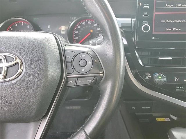Used 2023 Toyota Camry XSE image 16