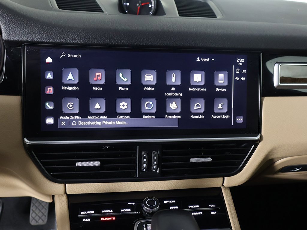 Used 2023 Porsche Cayenne Platinum Edition image 42