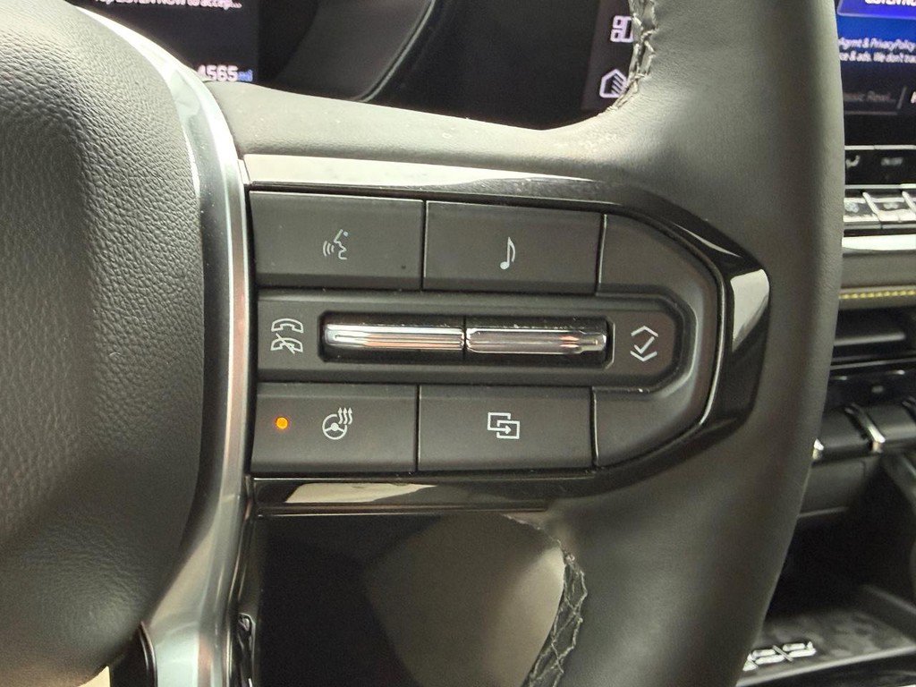 Used 2025 Chevrolet Colorado ZR2 w/ Technology Package image 21