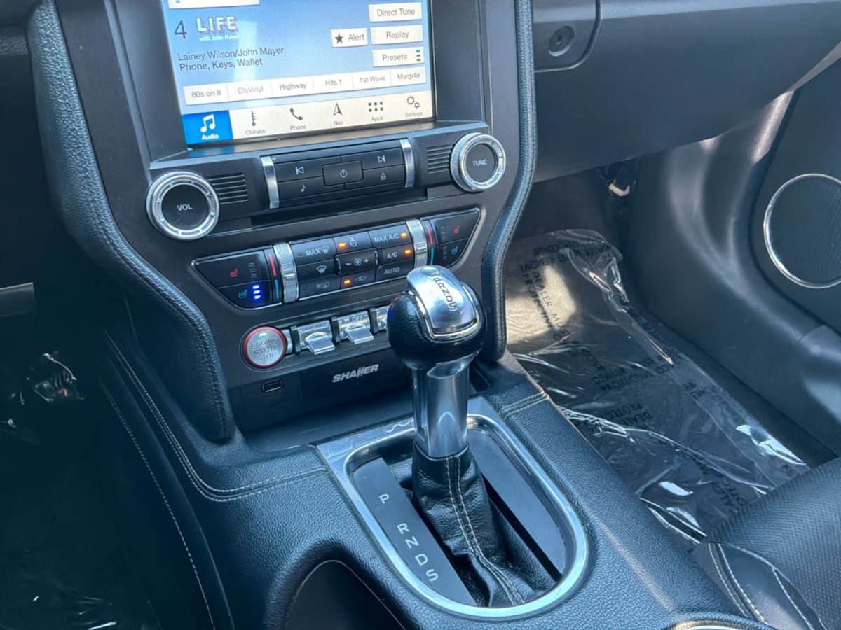 Used 2018 Ford Mustang GT Premium w/ GT Performance Package RWD image 16