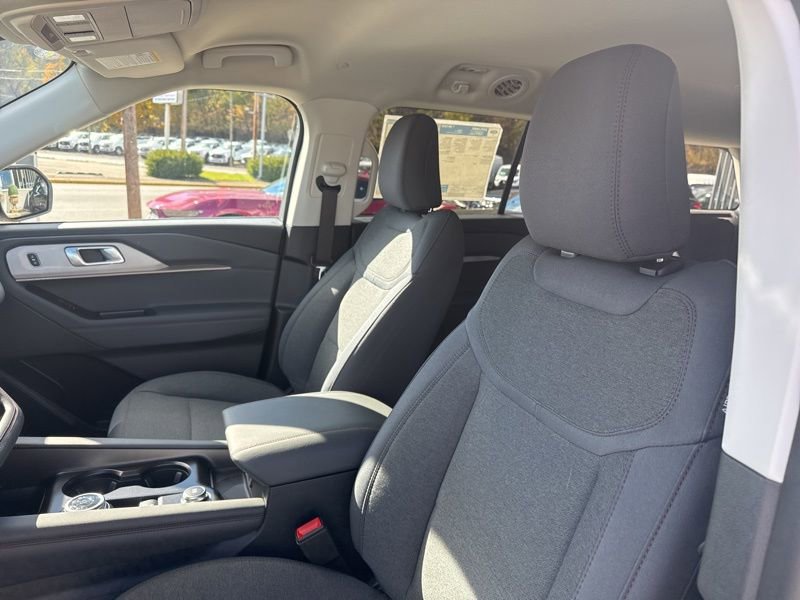 New 2026 Ford Explorer Active AWD/4WD image 25