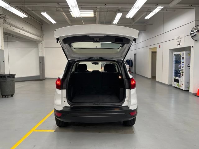 Used 2019 Ford Escape S FWD image 9