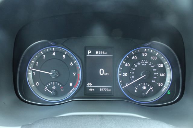 Used 2020 Hyundai Kona Limited AWD/4WD image 26