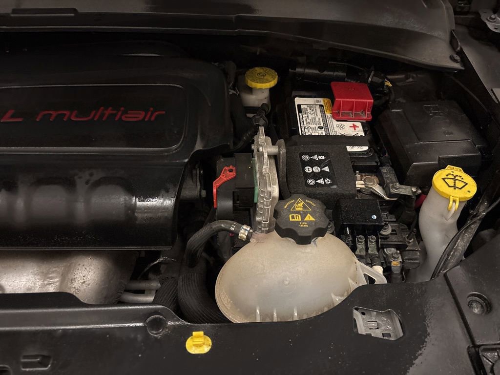 Used 2022 Jeep Compass Latitude w/ Convenience Group AWD/4WD image 23