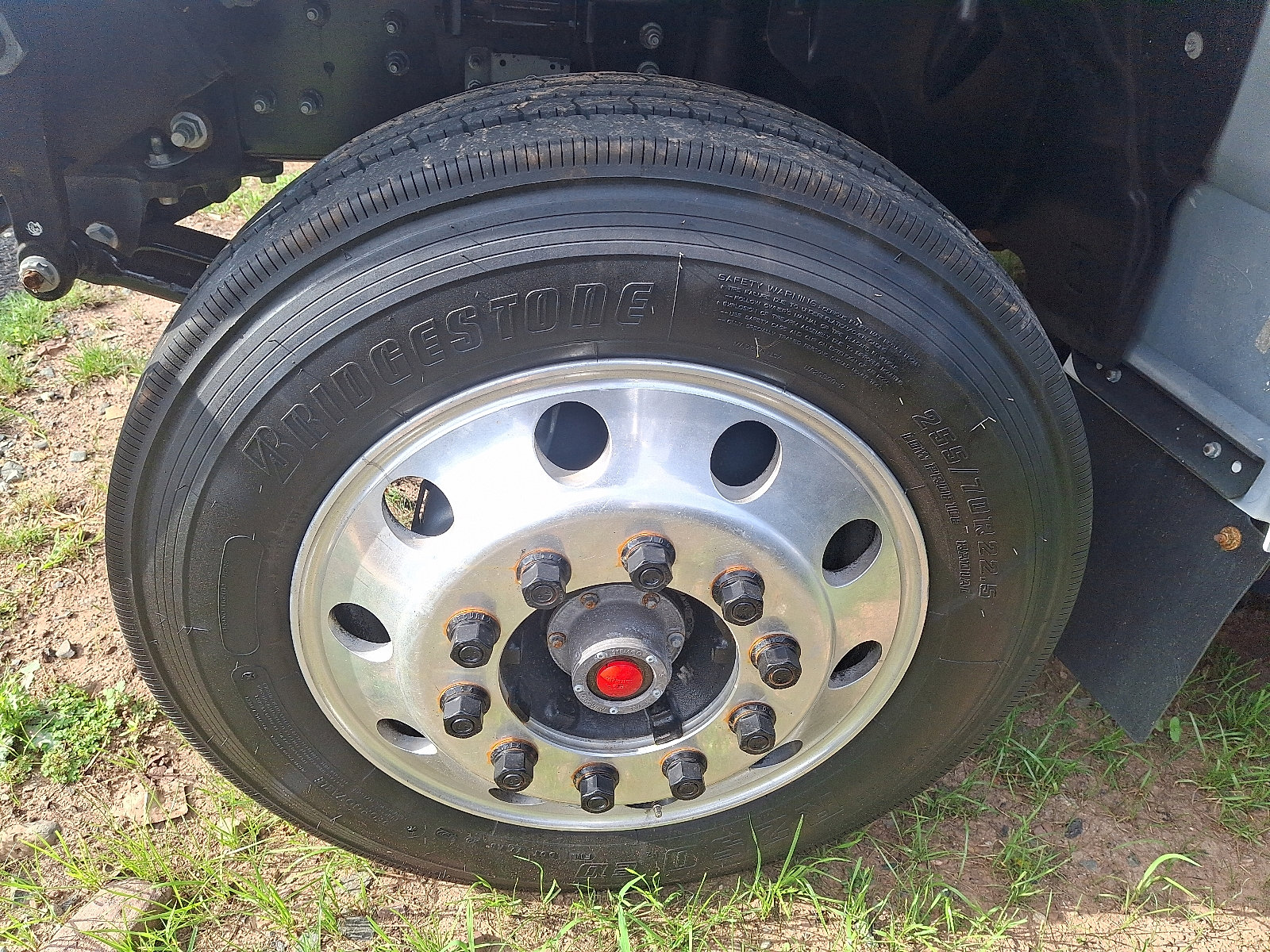 Used 2023 Ford F750 2WD Regular Cab Super Duty image 8