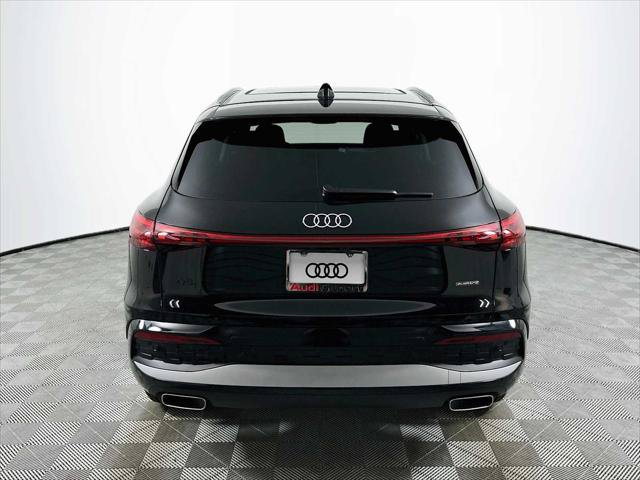 Certified 2025 Audi Q5 Premium w/ Convenience Package AWD/4WD image 6